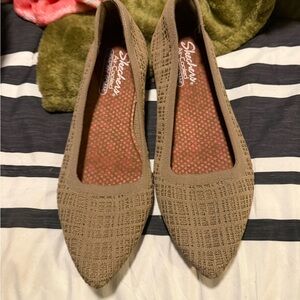 Skechers Women's Brown Textured Flats